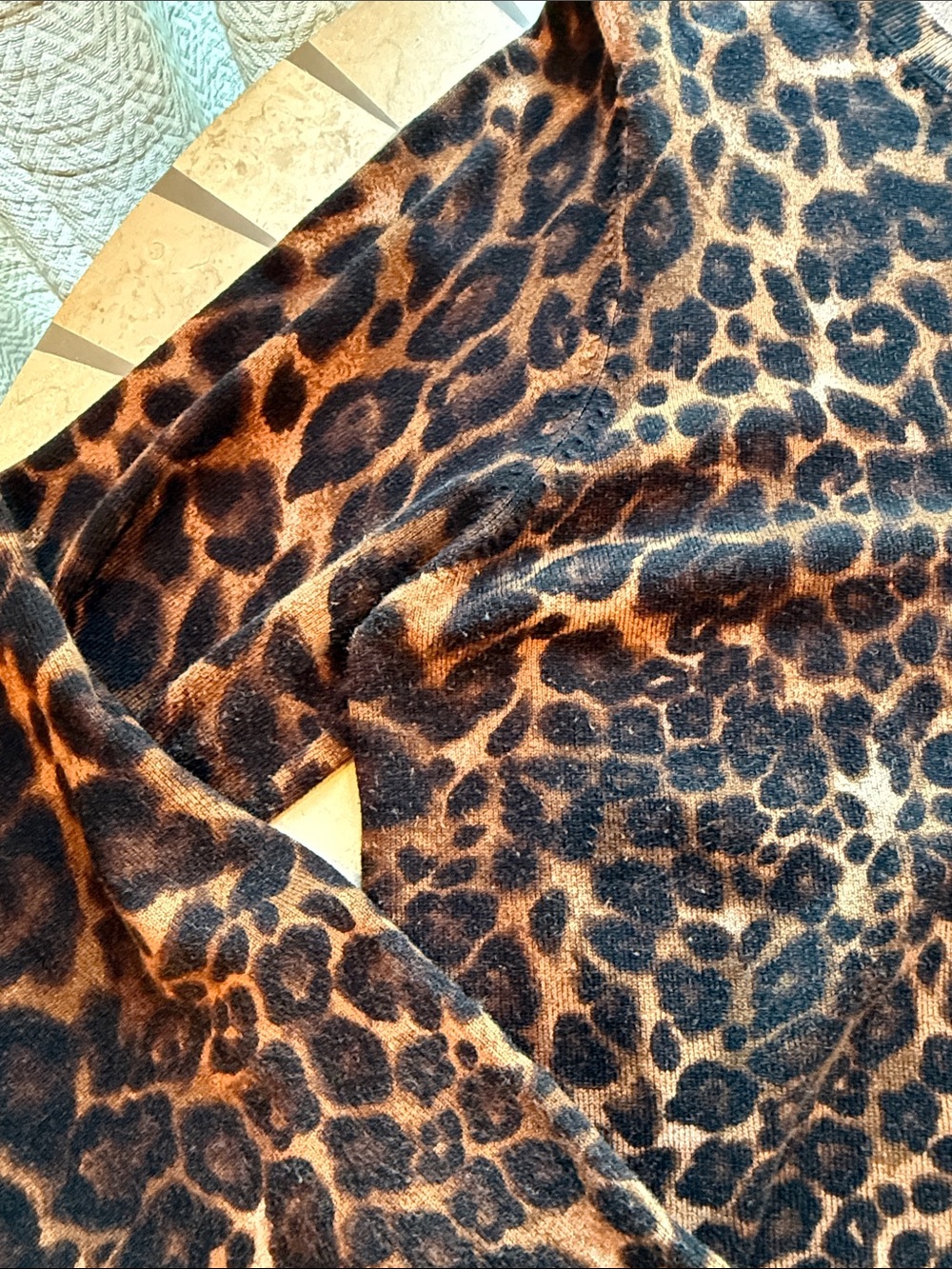 🖤🌟🤎 White House Black Market Leopard Print Cardigan - Picture 5 of 9